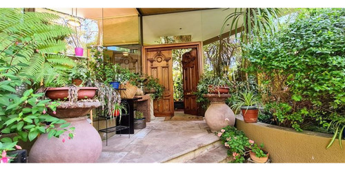 Casa En Venta En Lo Barnechea