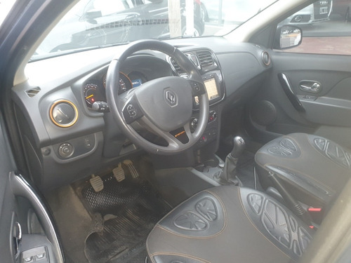 Imagen 8 de 11 de Renault Sandero Stepway 2017 1.6 Privilege 105cv Ilarioautos