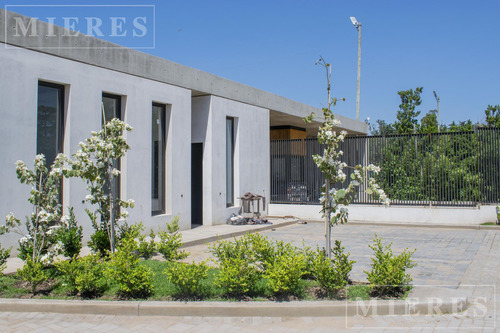 Lote En Venta De 387m² En El Olivar, Pilar