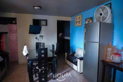 Casa En Juan Escutia, Iztapalapa Con 8 Habitaciones