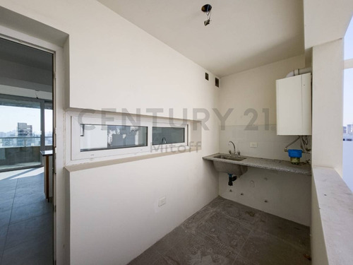 Imagen 12 de 29 de Departamento De 3 Dormitorios En Venta En La Plata.