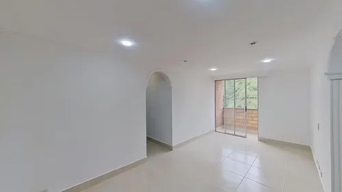 Lindo Apartamento Remodelado En La Loma De Los Bernal. Código #10