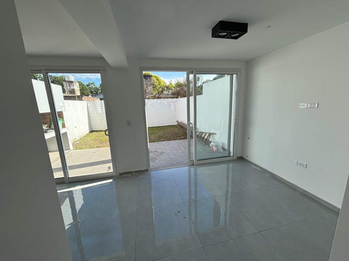 Venta Duplex 3 Dormitorios- Villa Cabrera