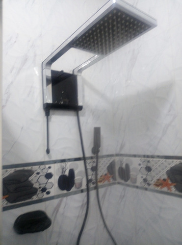Ducha Eléctrica Acqua Storm Ultra De Lorenzetti