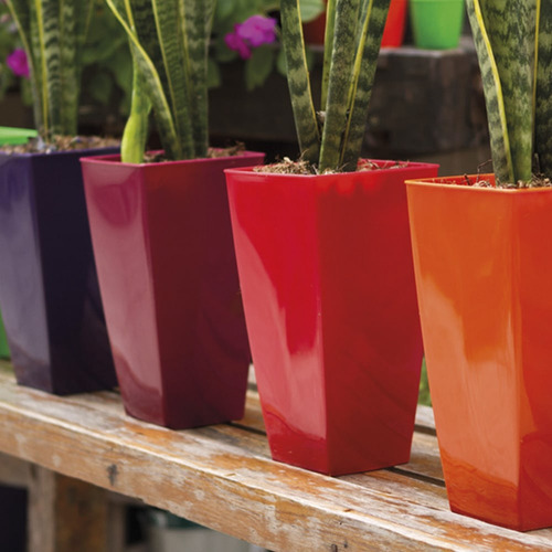 Maceta Linea Piramidal Matri 25 - Elegante Para Plantas Blanco Piramidal