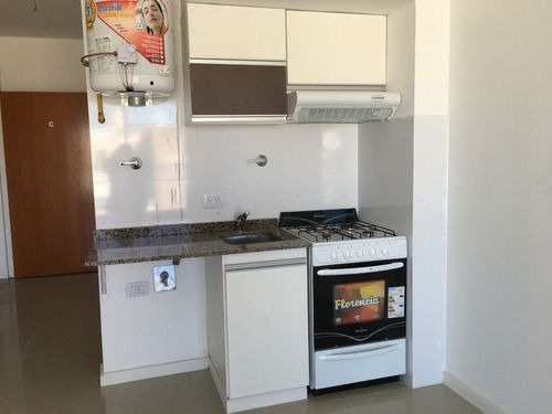 Oportunidad Monoambiente Balcón Y Terraza Común