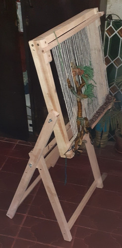 Imagen 7 de 8 de Telar En Madera De Pie De 40 Cm X 50 Cm