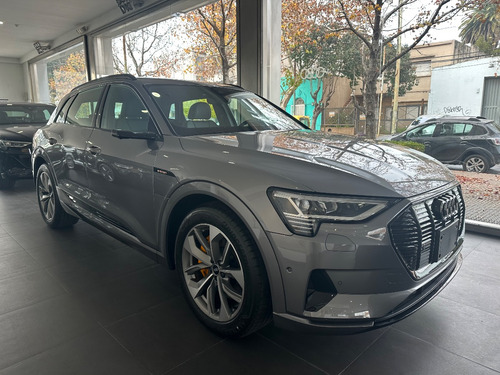 Nuevo Audi E-tron 55 Quattro 0km 2023 Stock En Q7 Q8 Sq5 Q5