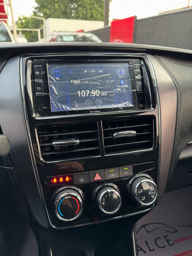 Toyota Yaris 1.5 4P S At Cvt