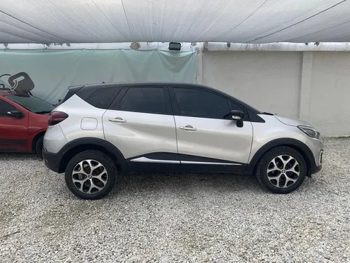 Renault Captur 2.0 Bose Automática