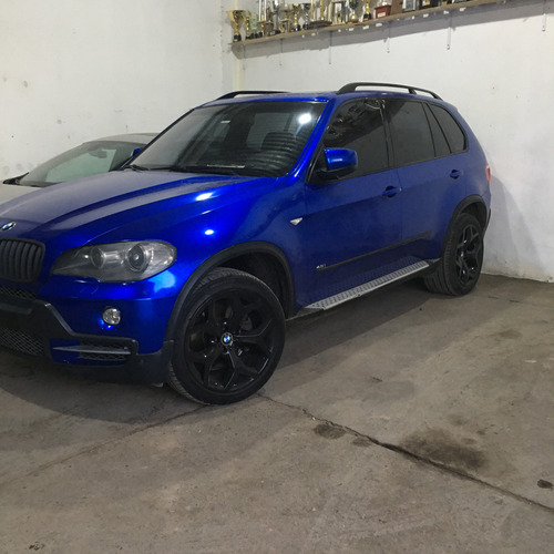 BMW X5 4.8 Is Premium