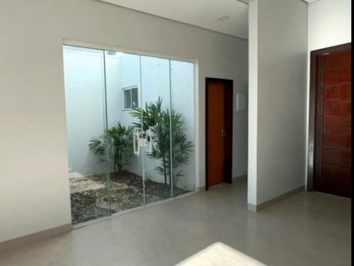Casa Com Piscina 2 Quartos E Uma Suíte