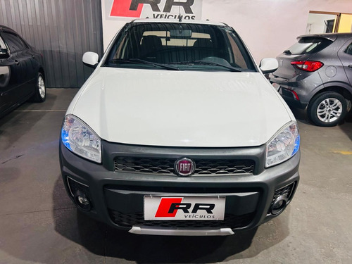 Fiat Strada 1.4 Freedom Cab. Dupla Flex 3p