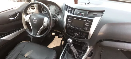 Nissan Np300 Frontier 2019 Le Platinum