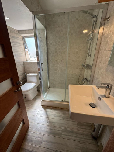 Arriendo Año Corrido Excepcional Casa 2 Niveles, 3d, Concón