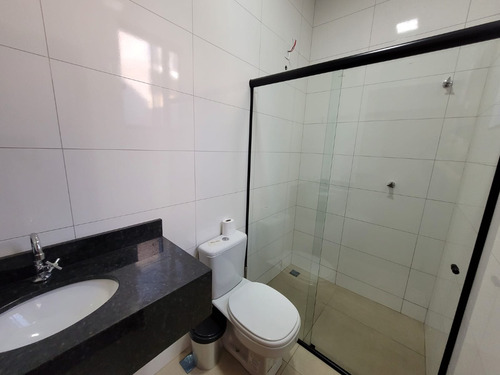 Casa Com Laje 2 Suítes