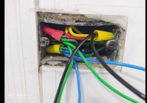 Imagem 5 de 5 de Eletrecista,instalador,marido De Aluguel.formado No Senai !!