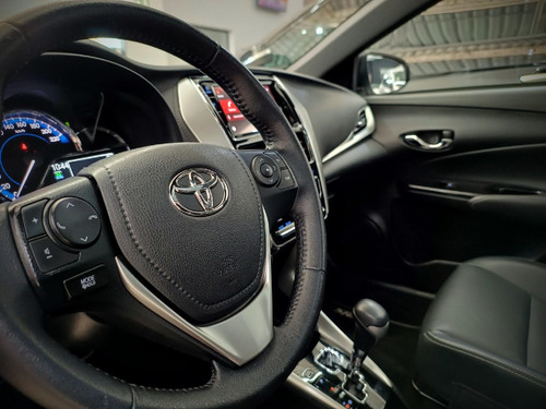 Toyota Yaris 1.5 16V FLEX XLS MULTIDRIVE