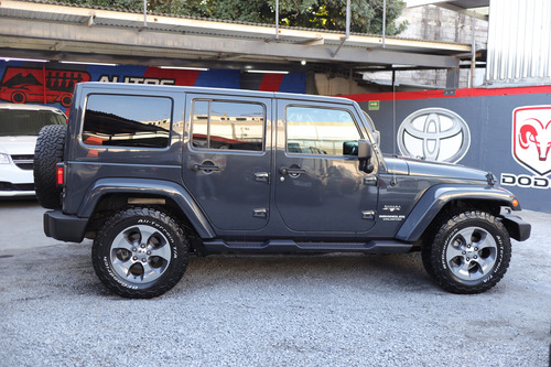 Jeep Wrangler 3.7 Unlimited Sahara 3.6 4x4 At