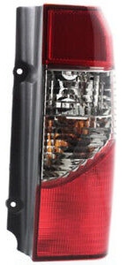 For  Xterra 00 01 2000 2001 Tail Light W Bulb Right 26550 