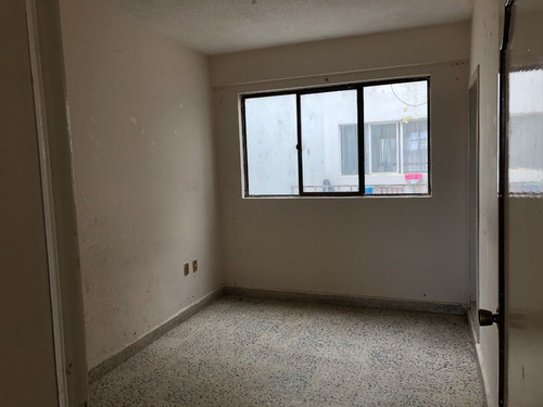 Edificio En Venta En Comitan Con Local Comercial Y Departamentos