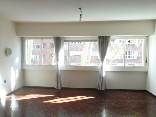 Imagen 2 de 13 de Alquiler Apartamento 2 Dormitorios Y 1 Servicio Pocitos