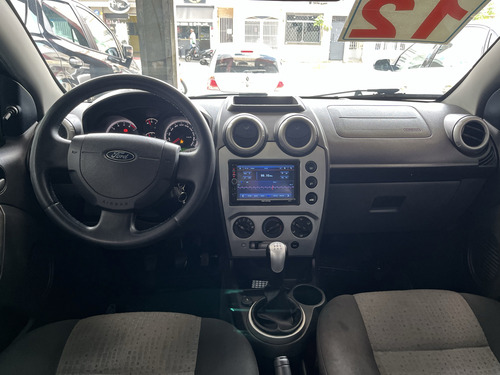 Ford Fiesta 1.6 MPI CLASS SEDAN 8V FLEX 4P MANUAL