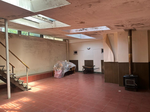 Vendo Casa Con Amplio Terreno, 200mts Plaza Armas - Chillán