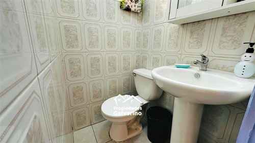 Casa En Venta De 3 Dorm. En Renca