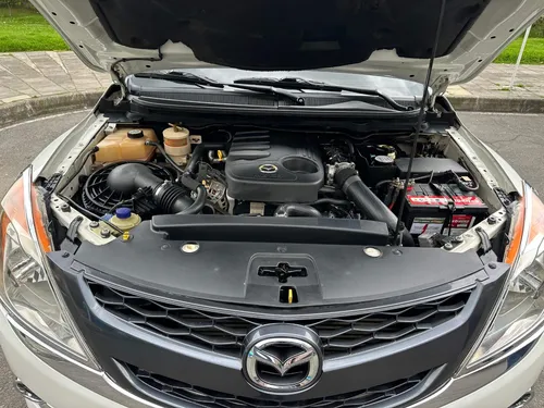 Mazda BT-50 3.2 Professional