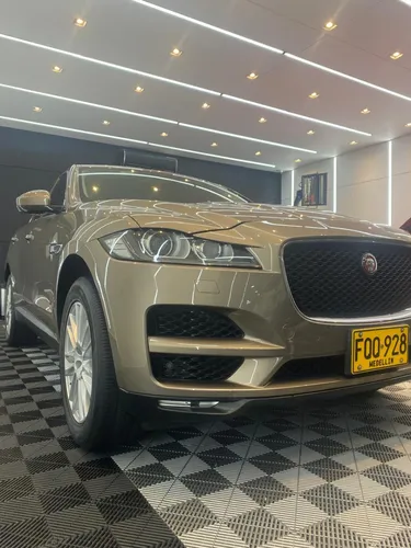 Jaguar F-PACE 2.0 Prestige At 2017