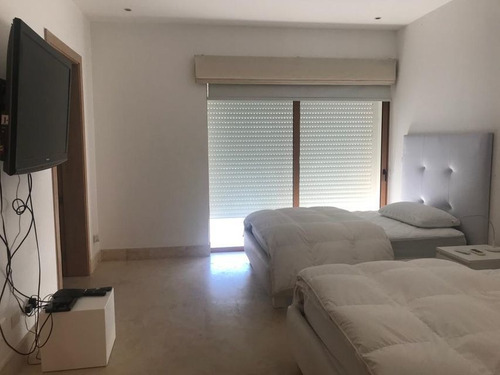 Imagen 12 de 14 de Villa En Venta En Cap Cana, Punta Cana Acceso Directo Al Mar