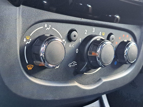 Renault Duster 2.0 DYNAMIQUE 4X2 16V FLEX 4P AUTOMÁTICO