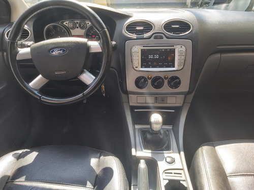 Ford Focus Gl 1.6 Ht 10 11 Lms Automóveis