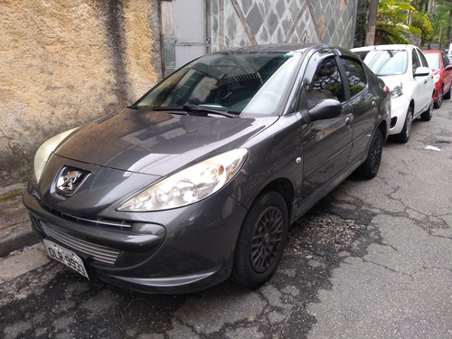 Peugeot 207 Passion 1.4 Xr Flex 4p 2012