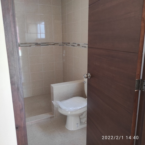 Imagen 10 de 18 de Casa Nueva De Miraflores Ocotlan Tlaxcala Cuatro Recamaras Y Roff Garden Est. 4 Coches Una Recamara Master En Planta Baja Y Tres En Planta Alta La Recamara Principal Con Baño Y Terraza