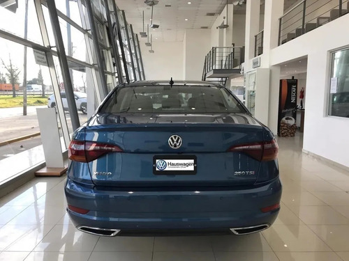 Volkswagen Vento Highline 250 Tsi At Lucas Semini