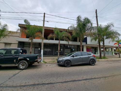 Imagen 3 de 6 de Local Alquiler -campana-