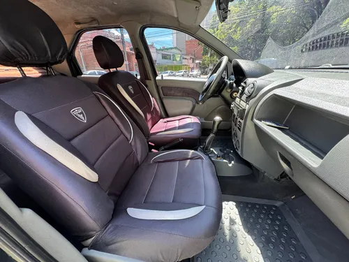 Renault Logan 1.4 expresión MT