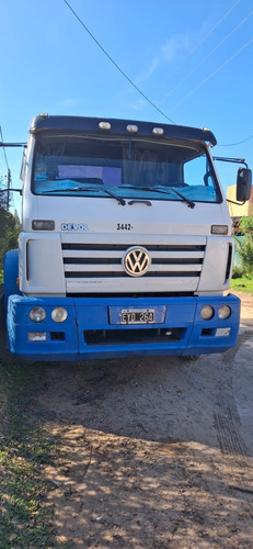 Volkswagen. 13180