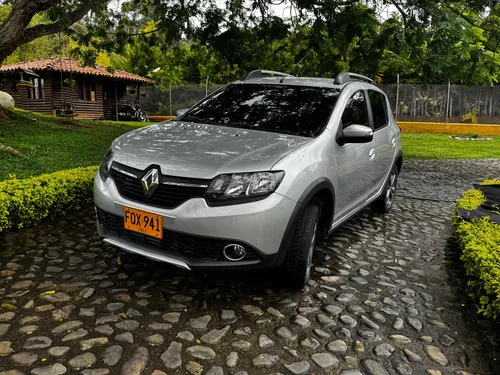 Renault Stepway 1.6 Dynamique / Intens Automática