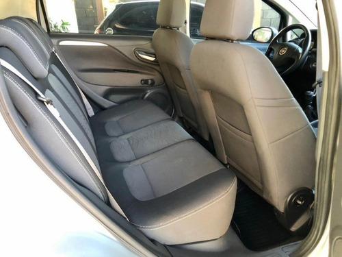 Punto 1.6 Essence 16v Flex 4p Manual