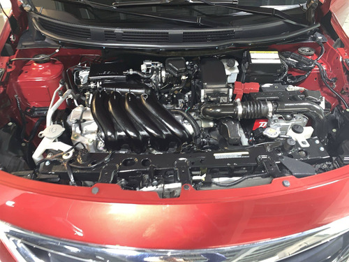 Imagen 11 de 15 de Nissan Versa 2019 1.6 Sense At