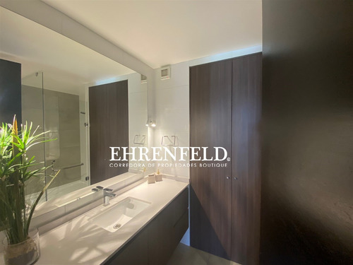 Departamento En Venta De 2 Dorm. En Las Condes