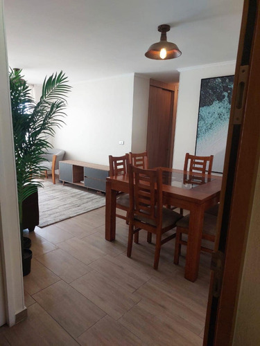 Venta Amplio Departamento Edificio Vista Albano, La Cisterna