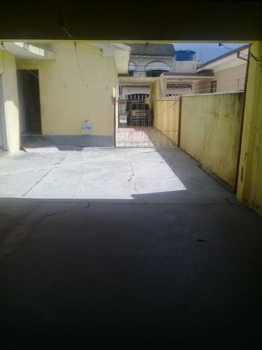 Imagem 4 de 9 de Casas - 2 Dormitórios - 957