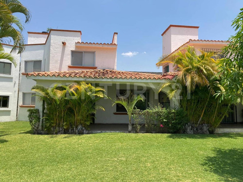 Casa En Venta Xochitepec, Morelos.