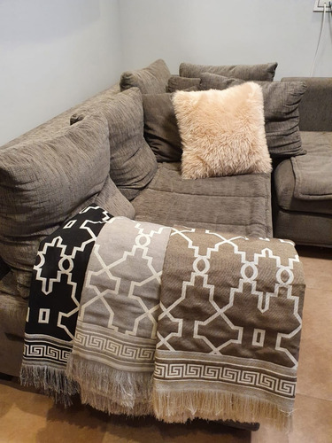 Imagen 3 de 7 de Cubre Sillón - Colcha - Manta - Pie De Calidad 140x150,lujo!