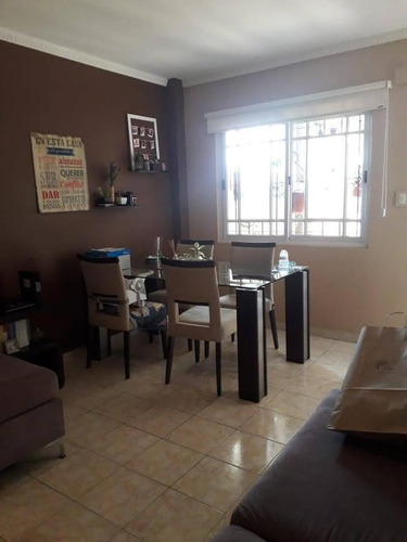 Imagen 13 de 18 de Departamento - Villa Luzuriaga