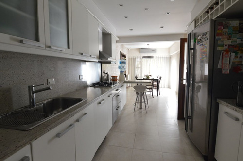 Imagen 12 de 30 de Venta Casa En 2 Plantas Con Quincho Ubicada En Mataderos, Capital Federal
